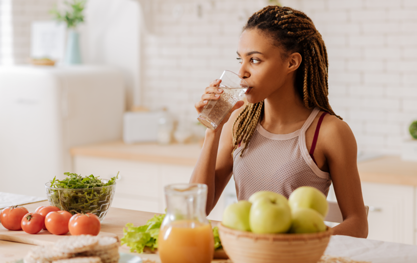 A girl having healthy food